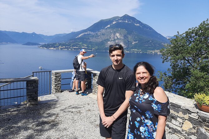 Small-Group Lake Como Experience with boat and van, from Milan - Bellagio, the famous stop