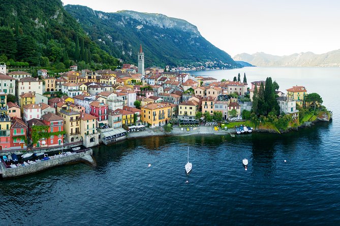 Small-Group Lake Como Experience with boat and van, from Milan - Ferry views between Varenna and Bellagio