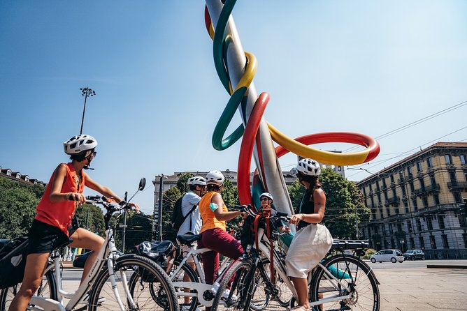 Small-group Milan Highlights e-Bike Tour - The traffic question: easy effort, real riding