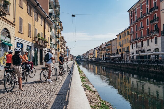Small-group Milan Highlights e-Bike Tour - From Piazza Gae Aulenti to Milan’s modern face