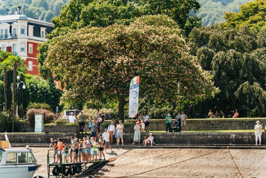 Stresa: 3 Borromean Islands Hop-On Hop-Off Boat Tour - Start early from Stresa Piazza Marconi