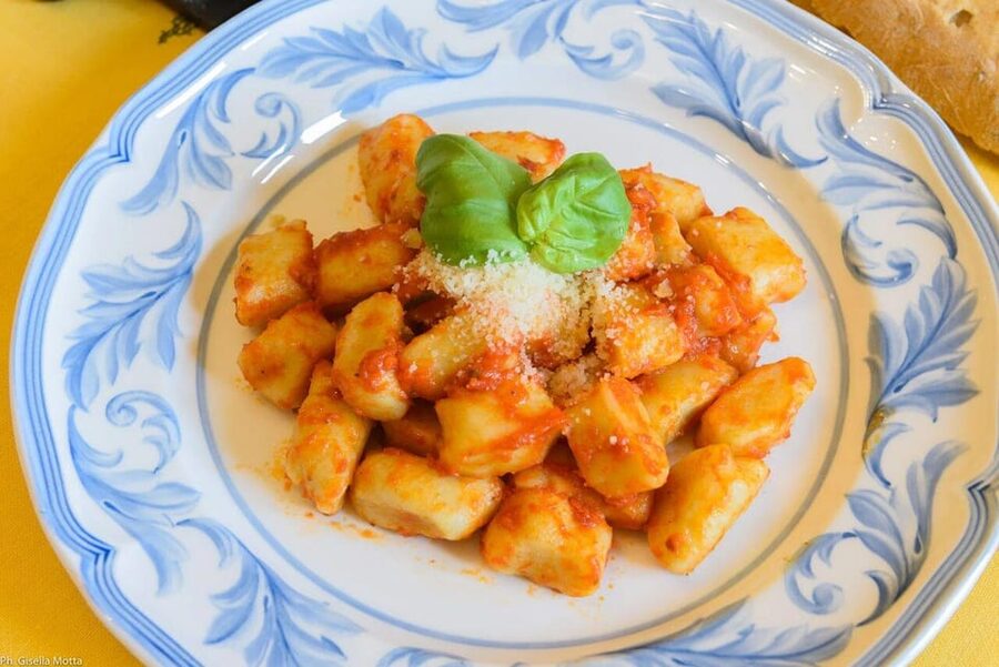 Stresa: Cooking Class at a Local's Home - From workbench to lunch or dinner