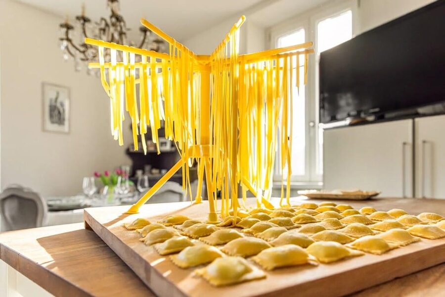 Stresa: Cooking Class at a Local's Home - Planning the meeting at a private address