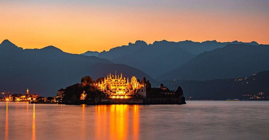 Stresa: Lake Maggiore and Borromean Islands Sunset Cruise - Who will enjoy this most?