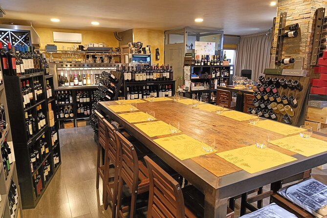 Taste of Lake Como: 4 Wines Paired with Local Cheese Charcuterie - Price and value at $79.24