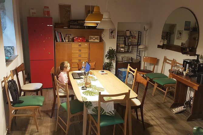 The Art of Making Pizza-Cooking Class in Unique Location with Italian Pizzachef - Choosing Your Toppings and Pizza Style