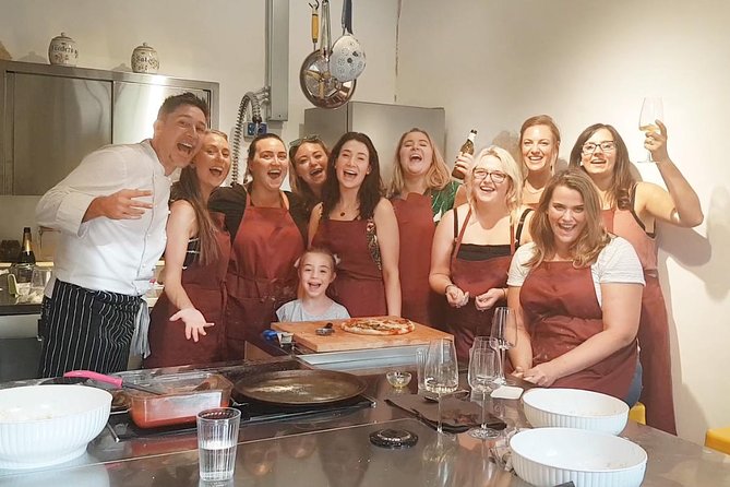 The Art of Making Pizza-Cooking Class in Unique Location with Italian Pizzachef - Why the Small Group Limit Matters