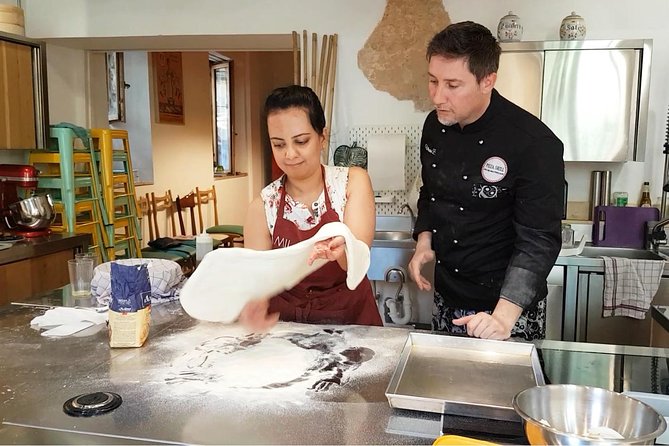 The Art of Making Pizza-Cooking Class in Unique Location with Italian Pizzachef - The Main Limitation: No Gluten-Free Lesson
