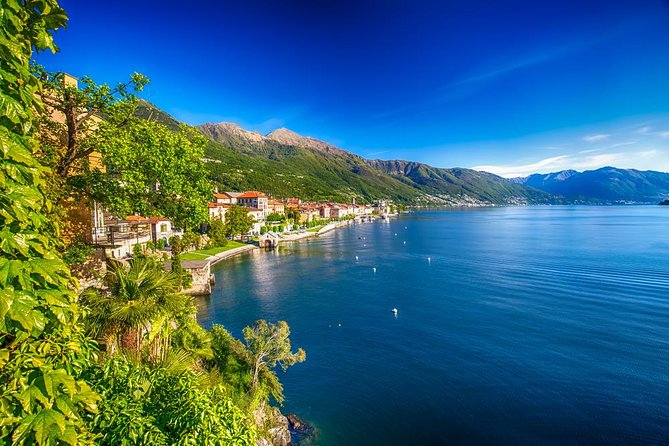 The gems of lake Maggiore - the Borromean Islands on a private guided tour - Key points to know before booking