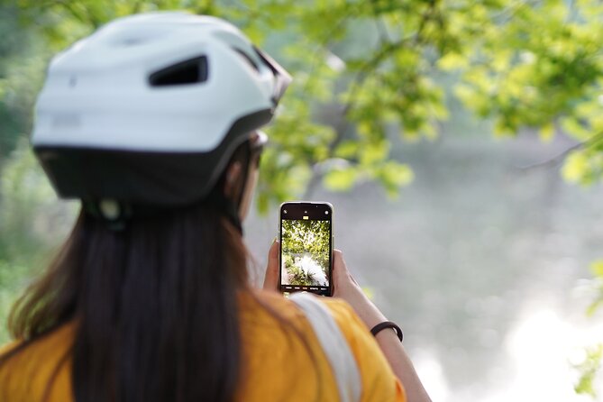 The Milan you don't expect, bike tour with picnic on the lake - What the $47.07 price really buys