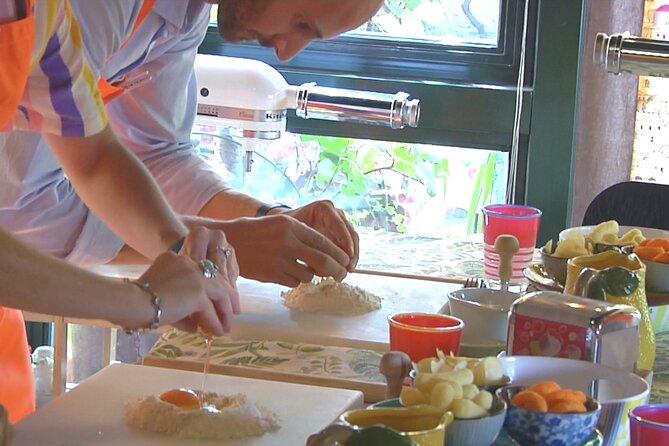 The secrets to Learn Fresh Pasta & Gelato in a Glam Home - The instructors make the difference