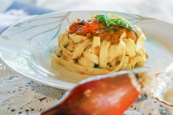 The secrets to Learn Fresh Pasta & Gelato in a Glam Home - Group size and the hands-on pace