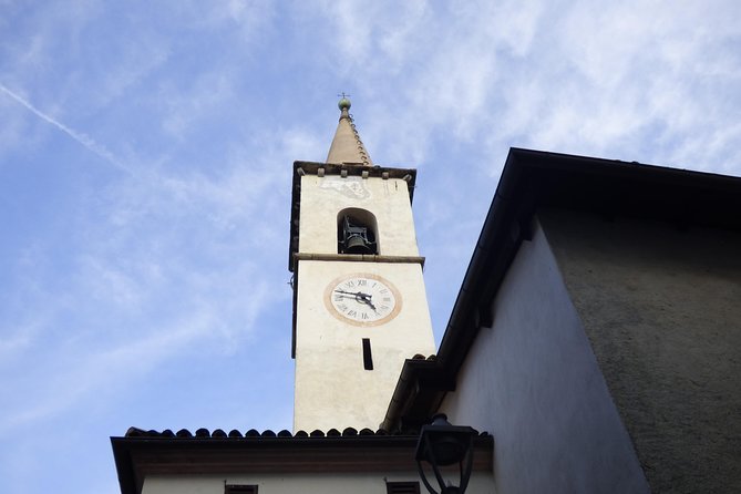 Ticket for Isola Pescatori from Stresa - Walking through Isola dei Pescatori