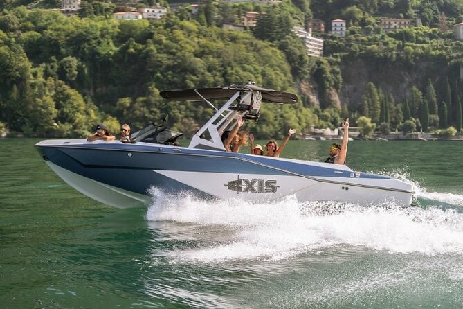 Tour aboard the iconic Bertram 31 Sedan on Lake Como - Why the Bertram 31 makes this more than a standard boat ride