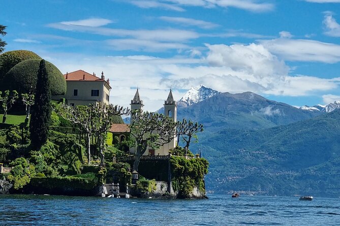 Tour aboard the iconic Bertram 31 Sedan on Lake Como - Orrido di Nesso, the most dramatic stop