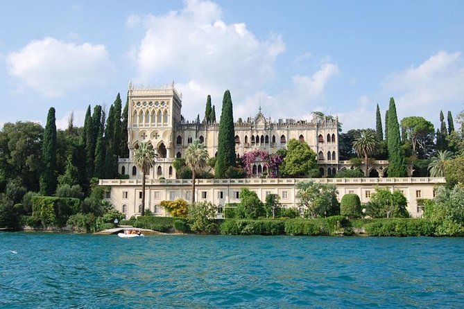 Tour in barca da Sirmione all'Isola del Garda - Maria Callas, Aquaria, and the thermal springs