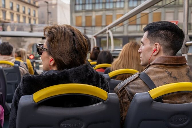 Tour of Milan by open bus, valid for 3 days - Who will get the most value