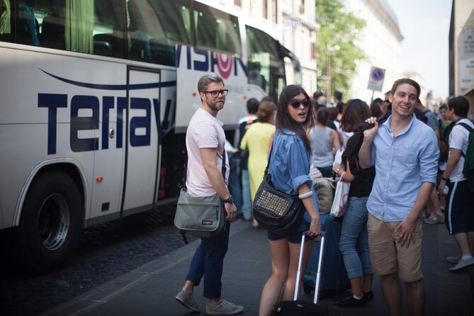 Transfer Milan city center - Malpensa airport - The coach ride takes about 50 minutes