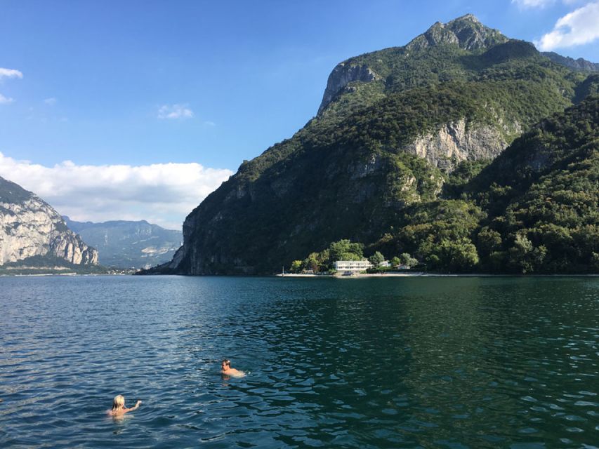 Valmadrera: Lake Como Sailing Trip with Prosecco and Snacks - Should you book this Lake Como sailing trip?