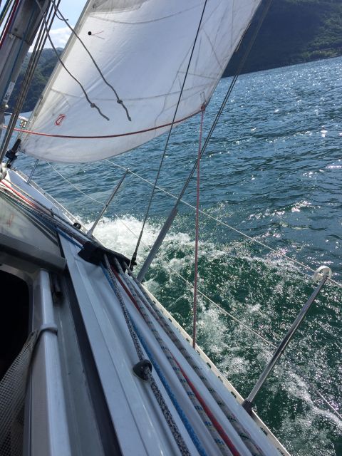 Valmadrera: Lake Como Sailing Trip with Prosecco and Snacks - Two and a half hours among mountains and clear water