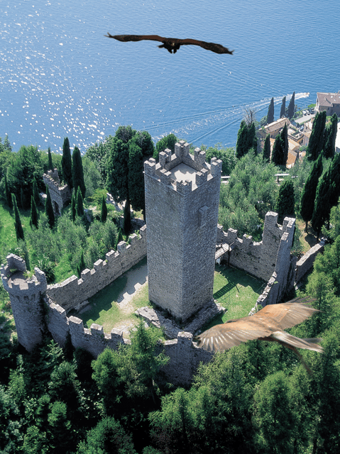 Varenna: Castello di Vezio Entry Ticket - Why Castello di Vezio is worth the climb