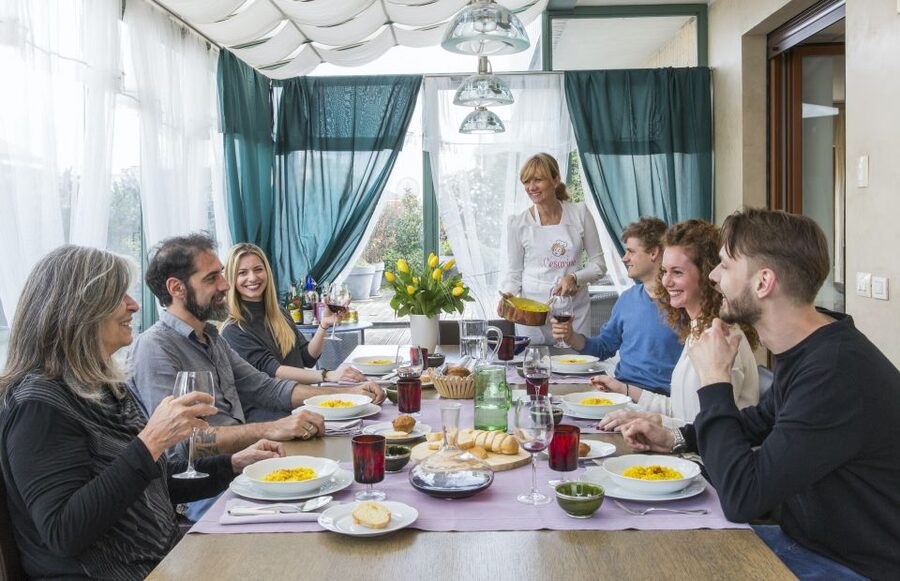 Varenna: Dining Experience at a Local's Home - Dietary needs and language
