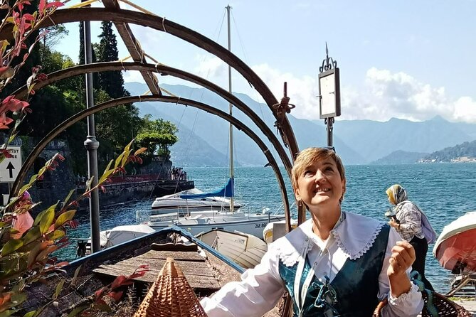 Varenna: guided Walking Tour with Wine & Food tasting - Churches, lanes, and the lakefront