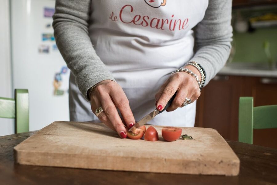 Varenna: Pasta & Tiramisu Cooking Class at a Local's Home - Key points to know before booking