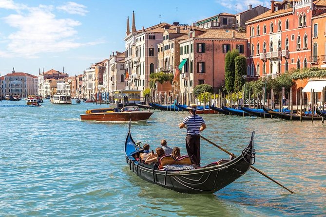Venetian Wonders: Day Trip to Venice from Bergamo - Key points at a glance