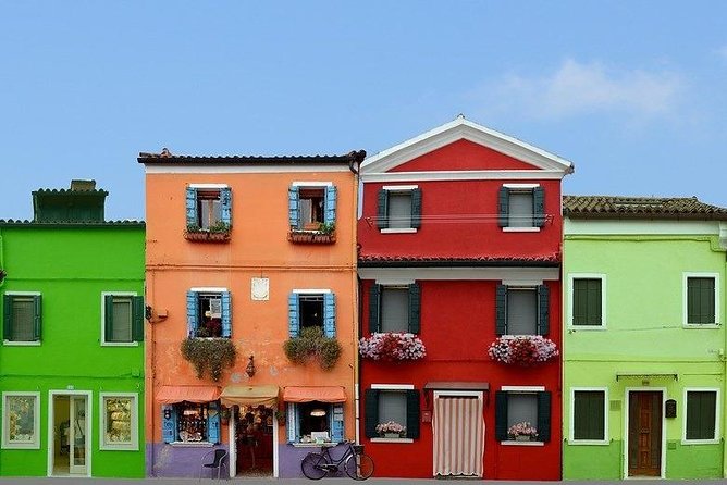 Venice and Verona Full Day Tour by Train from Milan - Verona’s free time requires a clear plan