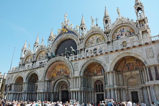 Venice Full-Day Tour from Lake Garda - The boat ride that makes the arrival special