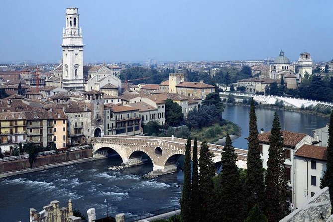 Verona and Lake Garda Day Trip from Bergamo - Verona’s Roman and medieval center