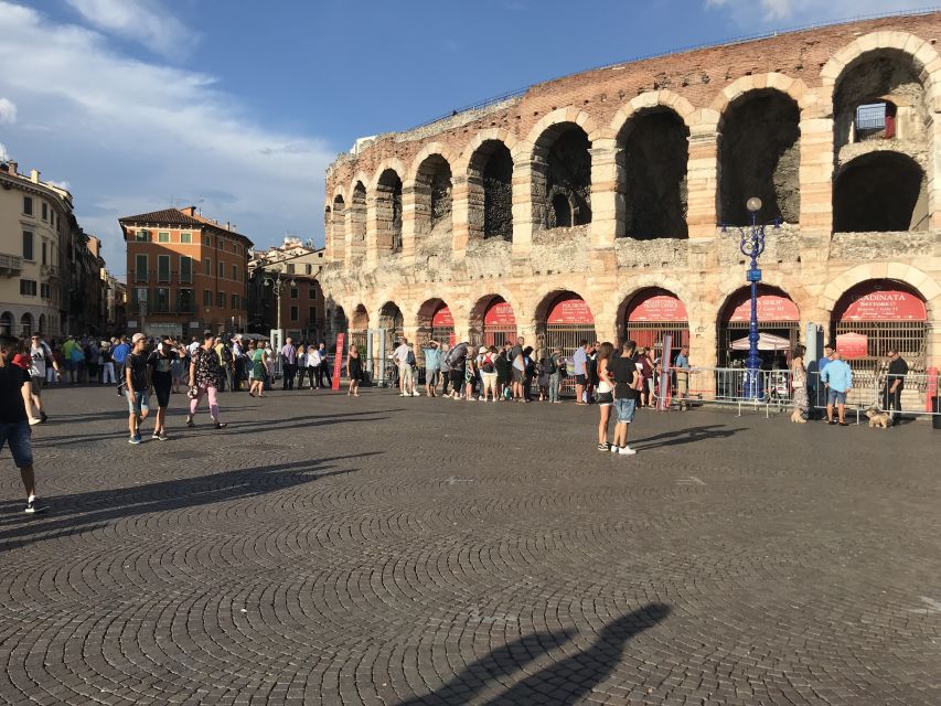 Verona Full-Day Tour from Lake Garda - Free time for lunch, shopping, and your own Verona