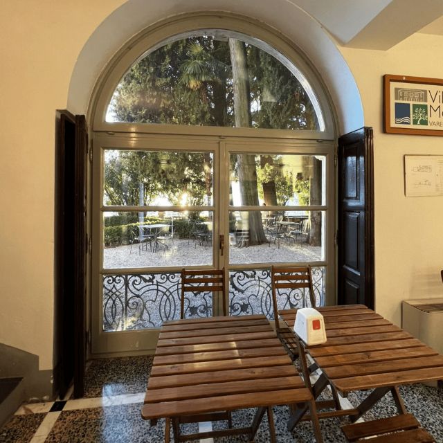 Villa Monastero in Varenna with aperitif - Walking the Botanical Garden Along Lake Como