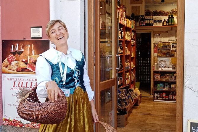 Walking Tour Varenna, the village and the craftsmen - Is $138.91 a fair price?