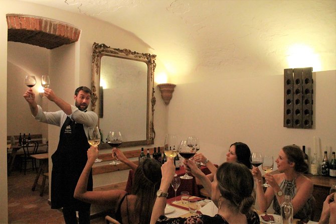 Wine Tasting Experience in Milan City Center - Three Italian wines in 90 minutes